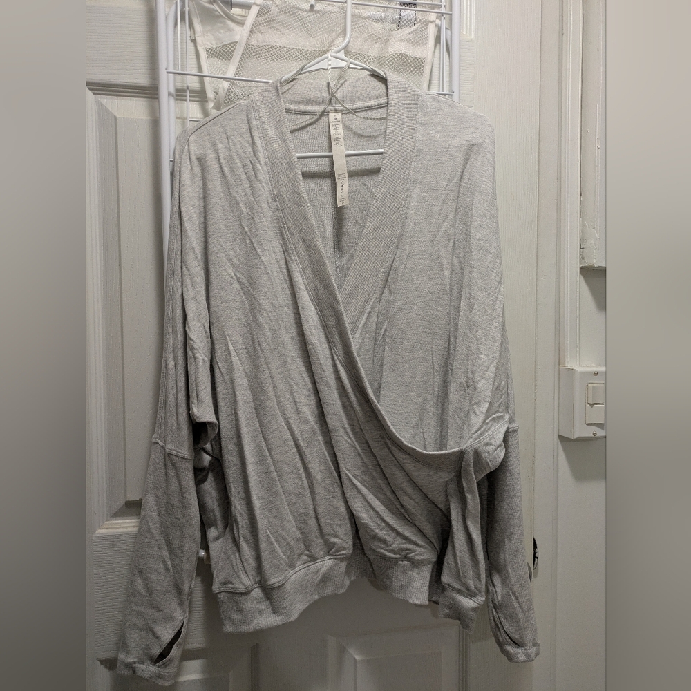 Lululemon Seek Stillness Pullover